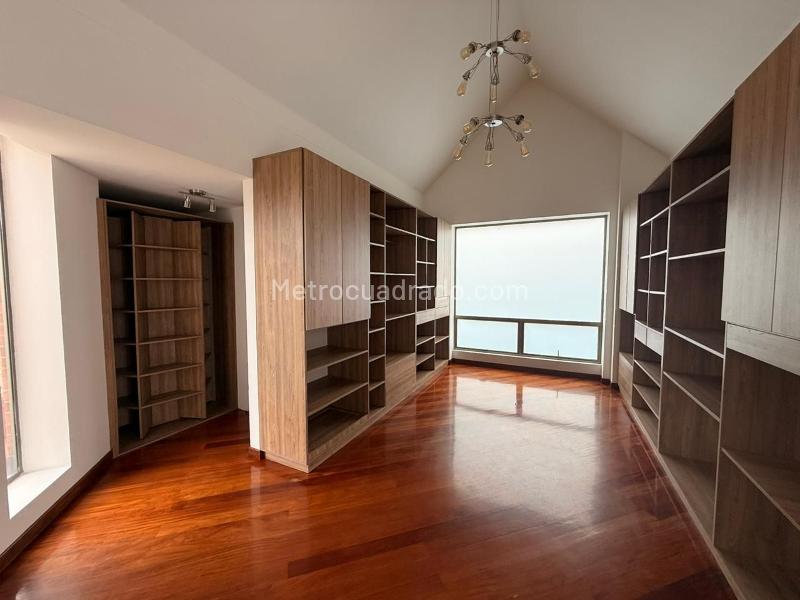 Casa – Bogotá, Localidad Suba - Más