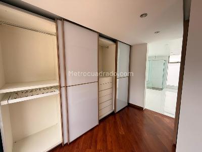 Casa de 4 alcobas en venta en Hacienda San Simon, Bogotá, 340 m² · foto 6 de 20
