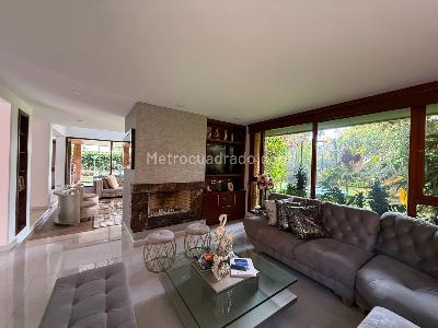 Casa de 4 alcobas en venta en San Jose De Bavaria, Bogotá, 550 m² · foto 16 de 18