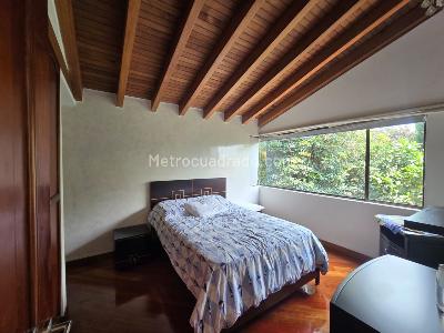 Casa de 4 alcobas en venta en San Jose De Bavaria, Bogotá, 320 m² · foto 12 de 18
