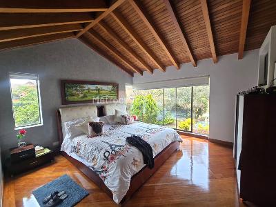 Casa de 4 alcobas en venta en San Jose De Bavaria, Bogotá, 320 m² · foto 11 de 18