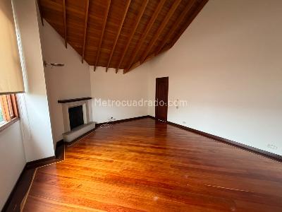 Casa de 4 alcobas en venta en San Jose De Bavaria, Bogotá, 400 m² · foto 10 de 20