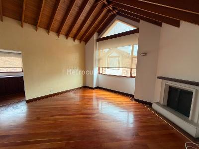 Casa de 4 alcobas en venta en San Jose De Bavaria, Bogotá, 400 m² · foto 9 de 20