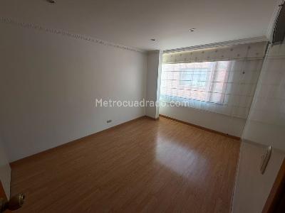 Casa en arriendo en San Jose Bavaria, Bogotá · foto 5 de 20