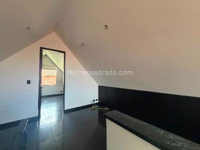 Casa en arriendo en San Jose Bavaria, Bogotá · foto 8 de 20