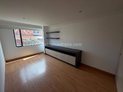 Casa de 3 alcobas en arriendo en San Jose De Bavaria, Bogotá, 200 m² · foto 6 de 16