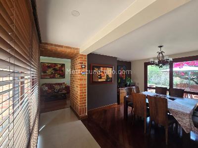 Casa de 3 alcobas en venta en San Jose De Bavaria, Bogotá, 780 m² · foto 7 de 20