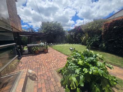 Casa de 4 alcobas en venta en San Jose De Bavaria, Bogotá, 628 m² · foto 12 de 12