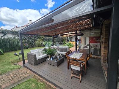 Casa de 4 alcobas en venta en San Jose De Bavaria, Bogotá, 628 m² · foto 3 de 12