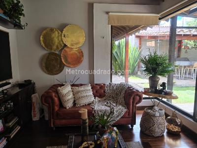 Casa de 4 alcobas en venta en San Jose De Bavaria, Bogotá, 628 m² · foto 5 de 12