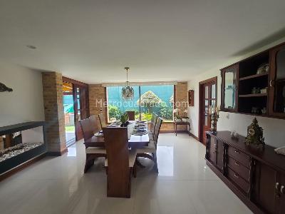 Casa de 3 alcobas en venta en San Jose De Bavaria, Bogotá, 800 m² · foto 7 de 20