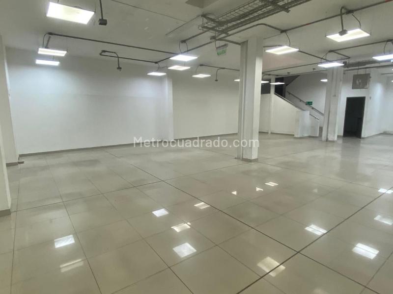 Bodega en Arriendo, TOBERIN, Bogotá D.C. - Más