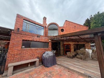 Casa de 4 alcobas en venta en San Jose De Bavaria, Bogotá, 800 m² · foto 18 de 18