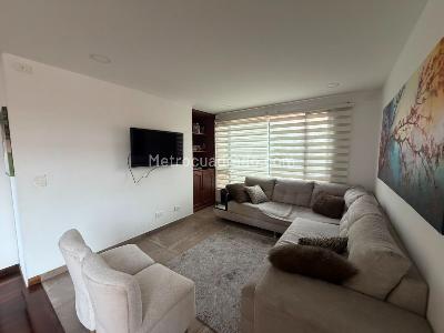 Casa de 4 alcobas en venta en San Jose De Bavaria, Bogotá, 800 m² · foto 6 de 18