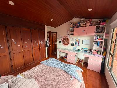 Casa de 4 alcobas en venta en San Jose De Bavaria, Bogotá, 800 m² · foto 7 de 18