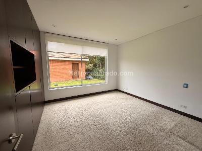 Casa de 4 alcobas en venta en Hacienda San Simon, Bogotá, 520 m² · foto 8 de 19
