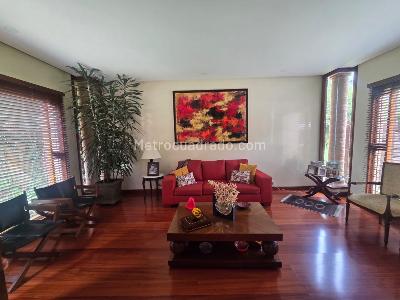 Casa en Venta, SAN JOSE BAVARIA, Bogotá D.C.