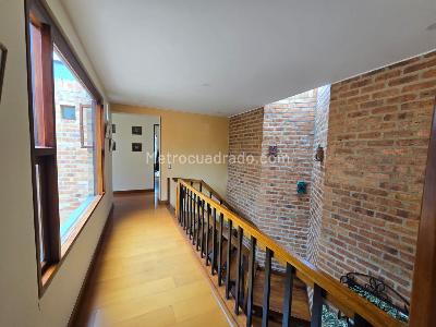 Casa de 3 alcobas en venta en San Jose De Bavaria, Bogotá, 780 m² · foto 8 de 20