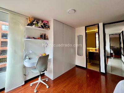 Apartamento de 3 alcobas en venta en Colina, Bogotá, 174 m² · foto 10 de 17