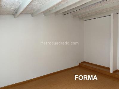 Casa de 5 alcobas en arriendo en Santa Barbara Oriental, Bogotá, 400 m² · foto 11 de 20