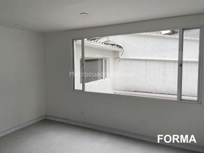 Casa de 5 alcobas en arriendo en Santa Barbara Oriental, Bogotá, 400 m² · foto 16 de 20