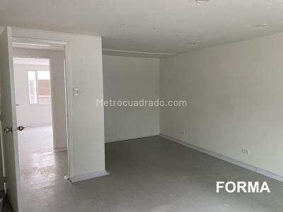 Casa de 5 alcobas en arriendo en Santa Barbara Oriental, Bogotá, 400 m² · foto 19 de 20