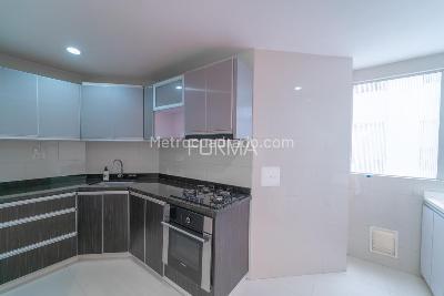 Apartamento de 2 alcobas en arriendo en Santa Barbara, Bogotá, 64 m² · foto 4 de 7