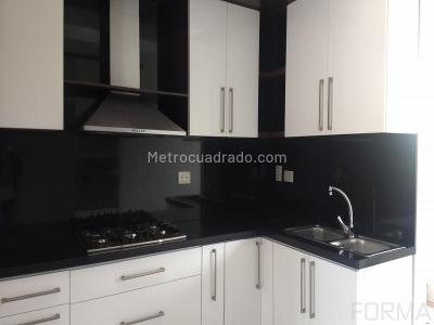 Apartamento de 3 alcobas en arriendo en Navarra, Bogotá, 170 m² · foto 17 de 20