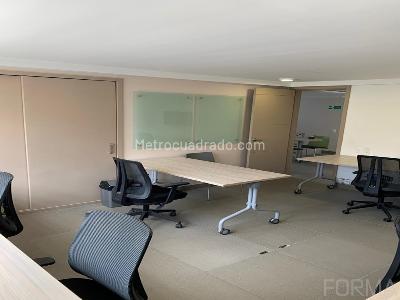 Casa de 5 alcobas en arriendo en Santa Barbara Alta, Bogotá, 350 m² · foto 7 de 11