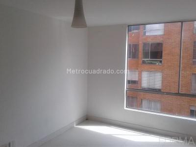 Apartamento de 3 alcobas en arriendo en Castilla, Bogotá, 60 m² · foto 2 de 14