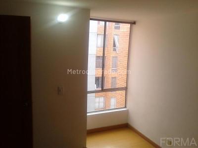 Apartamento de 3 alcobas en arriendo en Castilla, Bogotá, 60 m² · foto 9 de 14