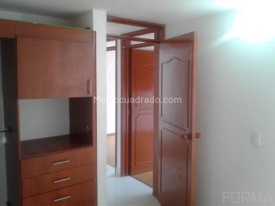 Apartamento de 3 alcobas en arriendo en Castilla, Bogotá, 60 m² · foto 10 de 14