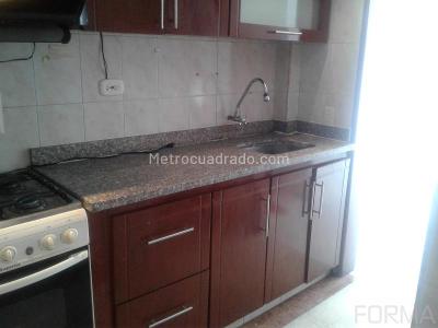 Apartamento de 3 alcobas en arriendo en Castilla, Bogotá, 60 m² · foto 13 de 14