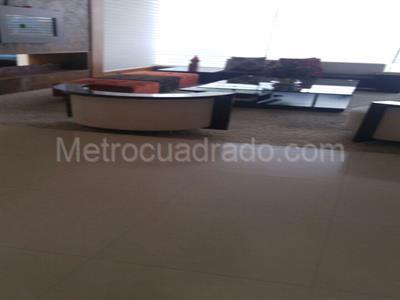Casa de 5 alcobas en venta en San Jose De Bavaria, Bogotá, 1000 m² · foto 6 de 15
