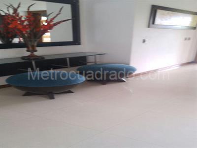 Casa de 5 alcobas en venta en San Jose De Bavaria, Bogotá, 1000 m² · foto 7 de 15