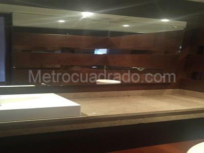 Casa de 4 alcobas en venta en San Jose De Bavaria, Bogotá, 800 m² · foto 10 de 18