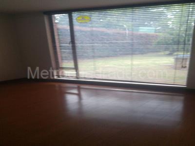 Casa de 4 alcobas en venta en San Jose De Bavaria, Bogotá, 800 m² · foto 8 de 18