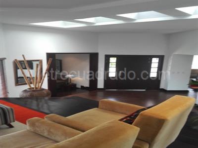 Casa en venta en San Jose De Bavaria, Bogotá · foto 8 de 13