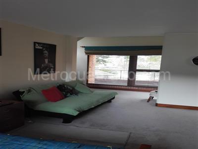Casa de 5 alcobas en venta en San Jose De Bavaria, Bogotá · foto 12 de 13