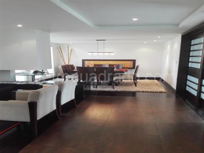Casa de 3 alcobas en venta en San Jose De Bavaria, Bogotá, 1200 m² · foto 3 de 18