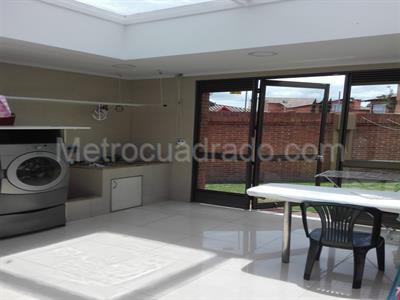Casa de 5 alcobas en venta en San Jose De Bavaria, Bogotá · foto 16 de 20