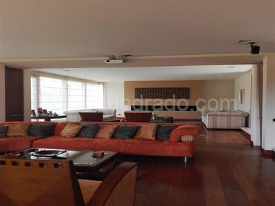 Casa de 5 alcobas en venta en San Jose De Bavaria, Bogotá · foto 4 de 20