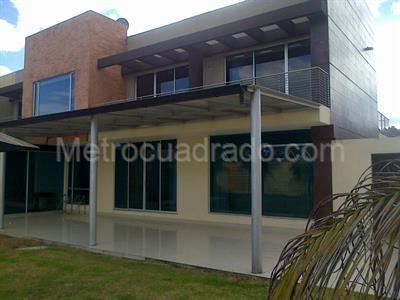 Casa de 4 alcobas en venta en San Jose De Bavaria, Bogotá, 900 m² · foto 16 de 17