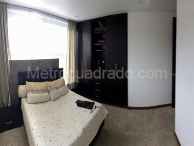 Casa de 4 alcobas en venta en San Jose De Bavaria, Bogotá, 900 m² · foto 6 de 17
