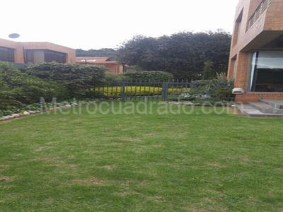 Casa de 5 alcobas en venta en San Jose De Bavaria, Bogotá, 1100 m² · foto 18 de 20