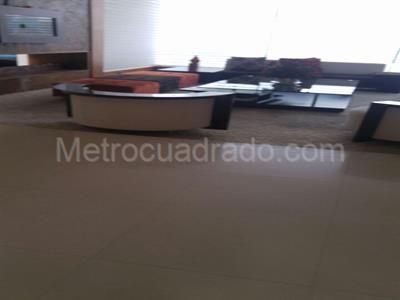 Casa de 5 alcobas en venta en San Jose De Bavaria, Bogotá, 1100 m² · foto 3 de 20