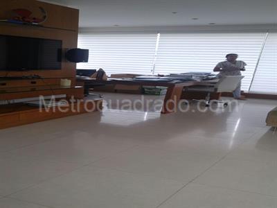 Casa de 5 alcobas en venta en San Jose De Bavaria, Bogotá, 1100 m² · foto 7 de 20