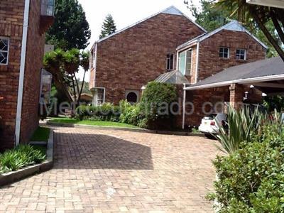 Casa de 3 alcobas en venta en San Jose De Bavaria, Bogotá, 350 m² · foto 5 de 11