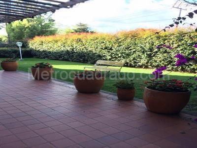 Casa de 3 alcobas en venta en San Jose De Bavaria, Bogotá, 350 m² · foto 7 de 11