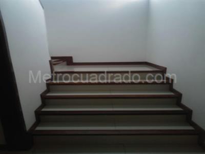 Casa de 3 alcobas en venta en San Jose De Bavaria, Bogotá, 649 m² · foto 6 de 11
